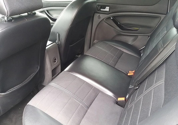 Ford Kuga cena 44000 przebieg: 170000, rok produkcji 2012 z Drezdenko małe 497